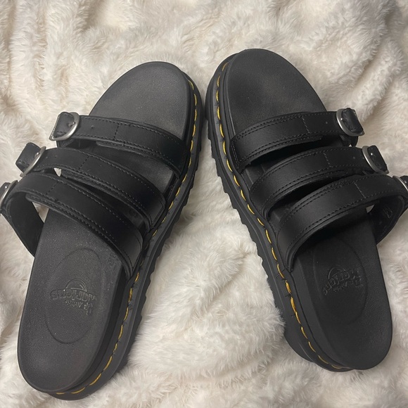 Doc Martens Blaire Leather Slide - Picture 4 of 6
